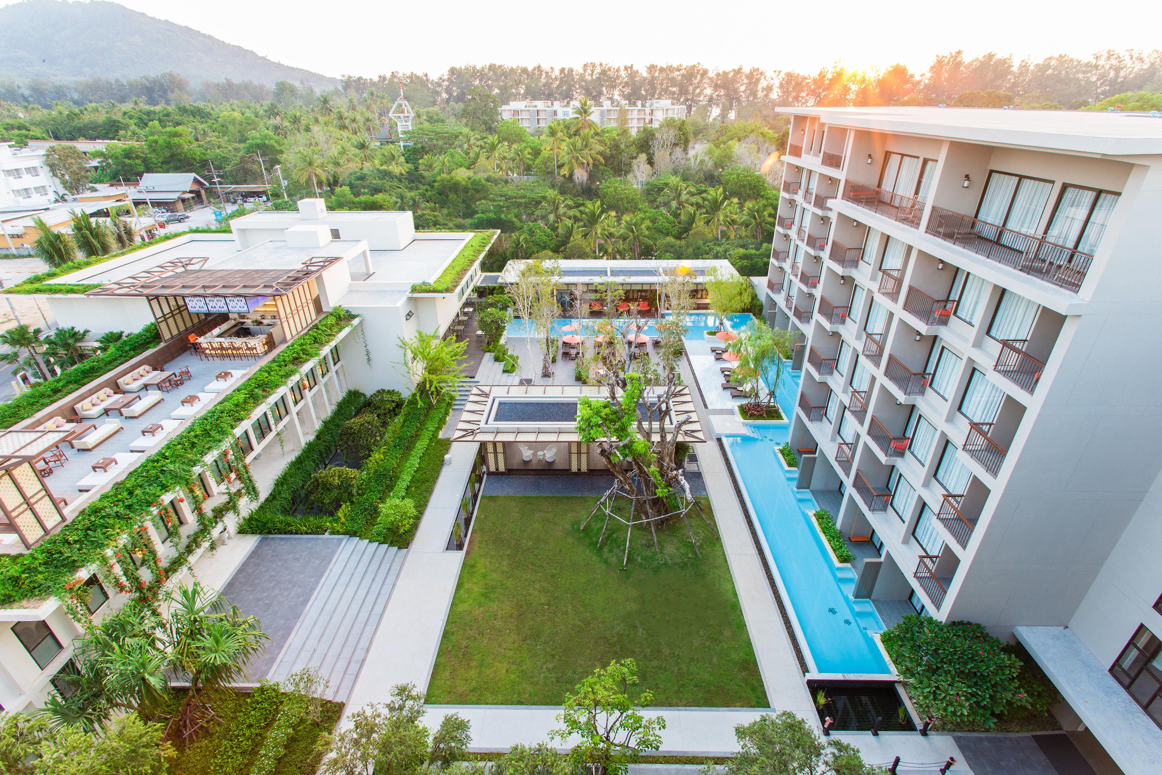 Proud Phuket Hotel, Naiyang Beach Dış mekan fotoğraf